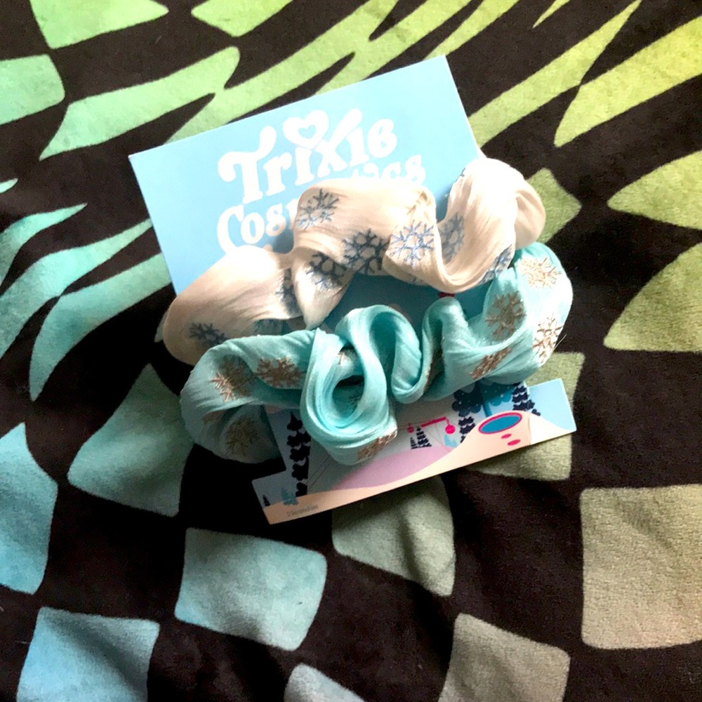 ❄️💙🆕BNIP! NEVER WORN!Trixie Cosmetics Winter Wonderland RARE!SO!HARD TO FIND💙